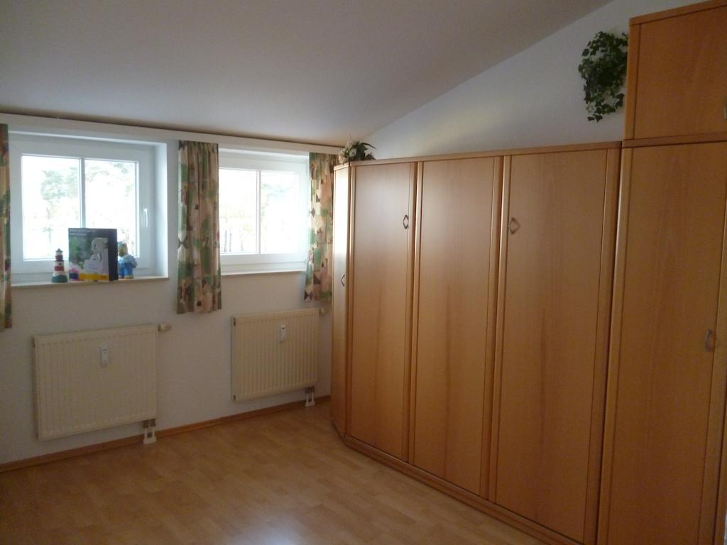 Fewo Im Seepark Sellin Chambre photo